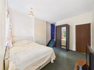 Photo 10- click for photo gallery